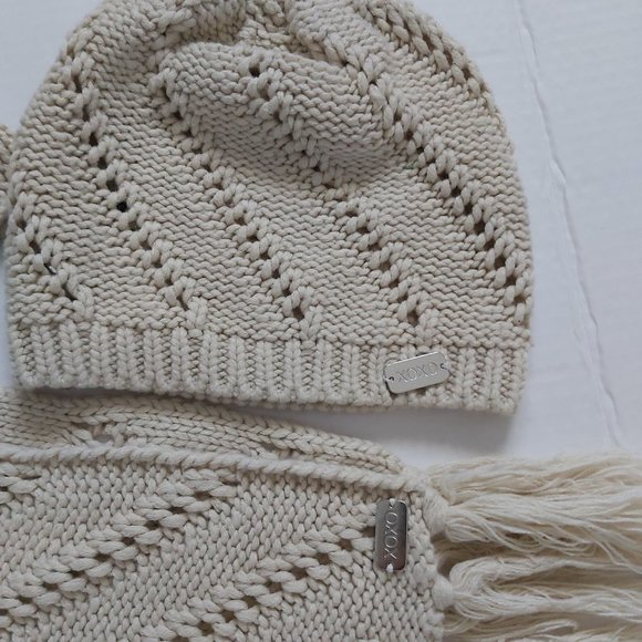knitting bonnet and scarf with tossil pair by XOXO color beige, one size - Picture 2 of 6